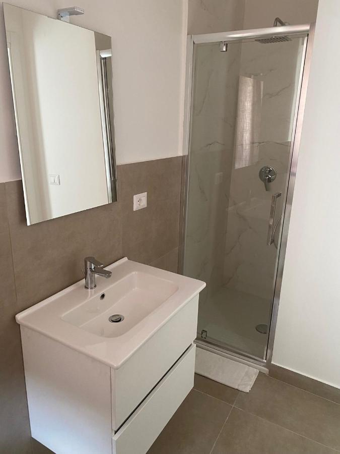 Aeroporto Katane Rooms Catania Bagian luar foto