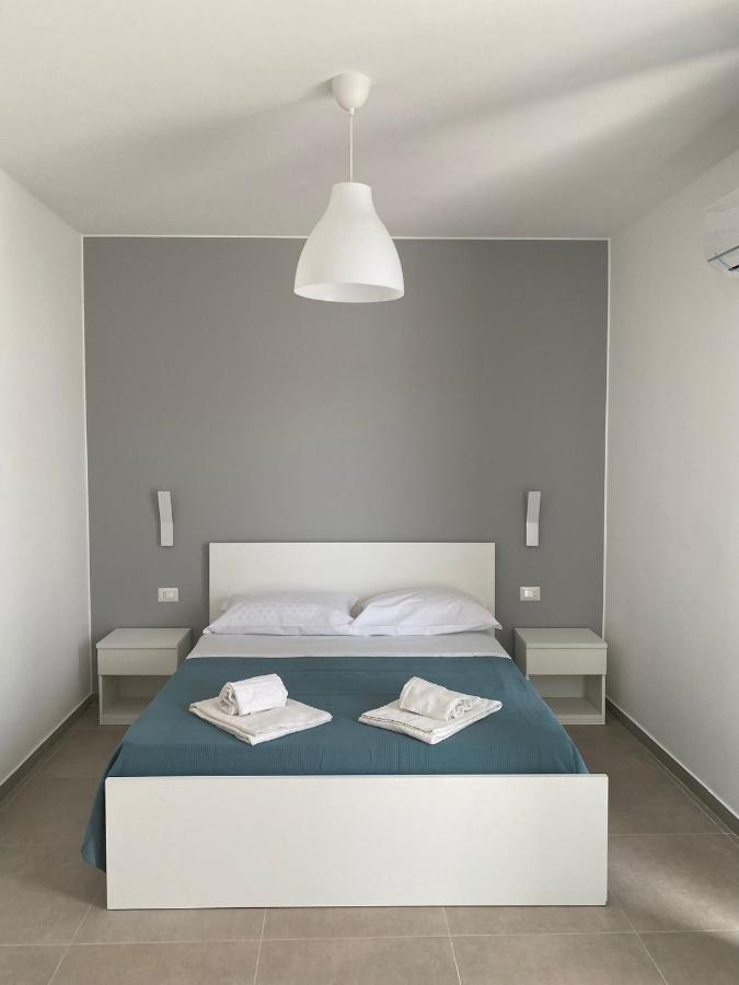 Aeroporto Katane Rooms Catania Bagian luar foto