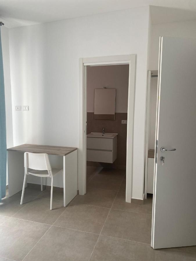 Aeroporto Katane Rooms Catania Bagian luar foto