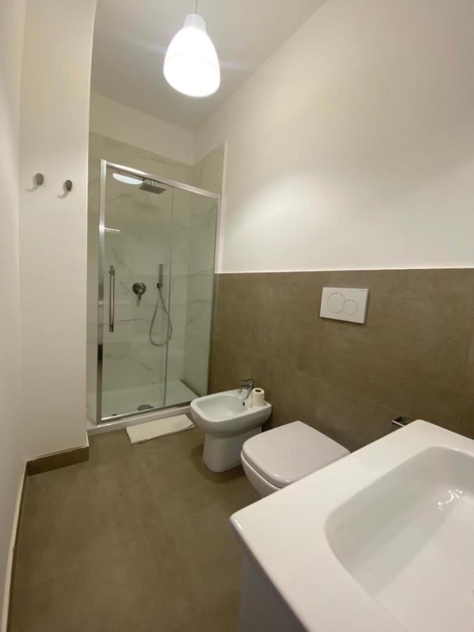 Aeroporto Katane Rooms Catania Bagian luar foto